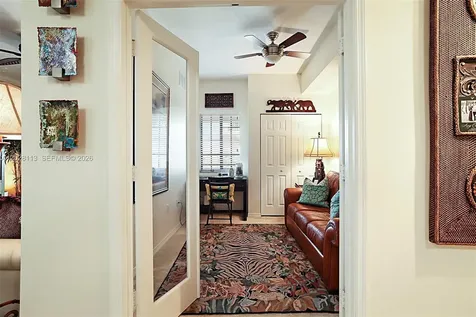 4905 Midtown Lane Palm Beach Gardens FL 33418