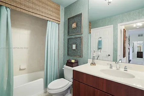 4905 Midtown Lane Palm Beach Gardens FL 33418