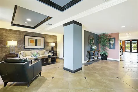 4905 Midtown Lane Palm Beach Gardens FL 33418