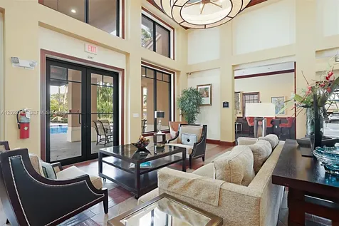 4905 Midtown Lane Palm Beach Gardens FL 33418