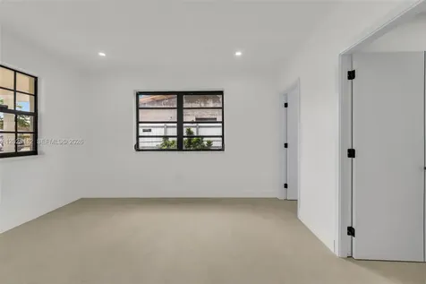 10721 SW 149th Terrace Miami FL 33176