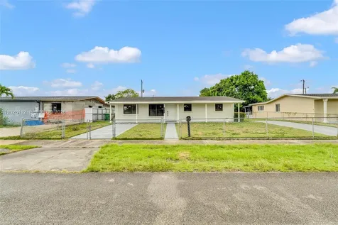 10721 SW 149th Terrace Miami FL 33176