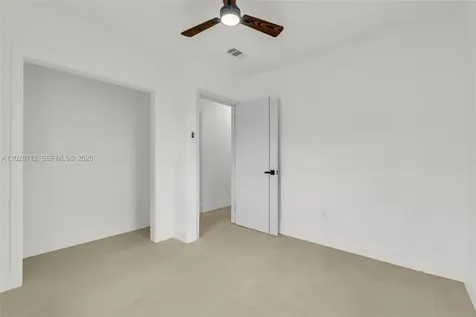 10721 SW 149th Terrace Miami FL 33176