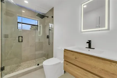 10721 SW 149th Terrace Miami FL 33176