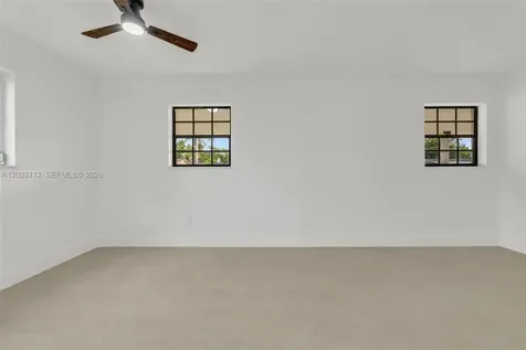 10721 SW 149th Terrace Miami FL 33176