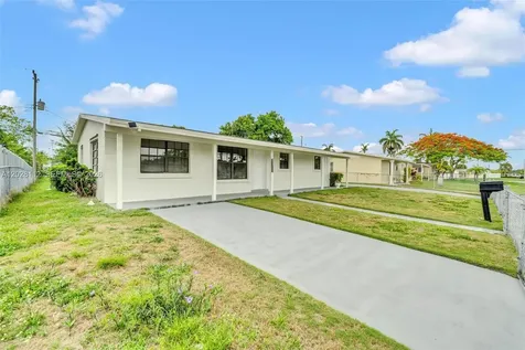 10721 SW 149th Terrace Miami FL 33176