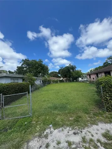 6335 NW 1st Court Miami FL 33150