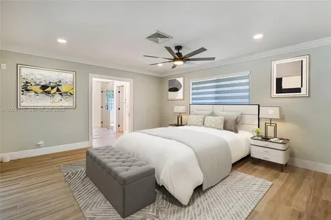 9800 Weathervane Manor Plantation FL 33324