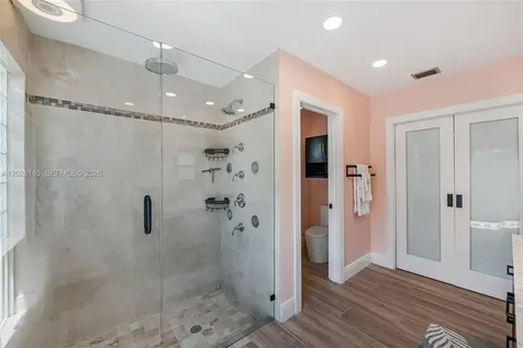 9800 Weathervane Manor Plantation FL 33324