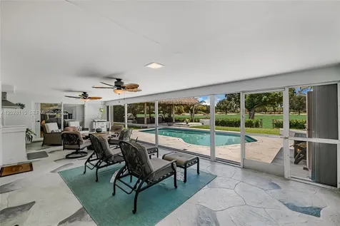 9800 Weathervane Manor Plantation FL 33324