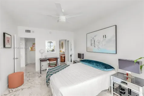 3 Island Avenue Miami Beach FL 33139
