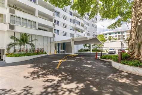 3 Island Avenue Miami Beach FL 33139