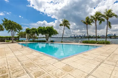 3 Island Avenue Miami Beach FL 33139