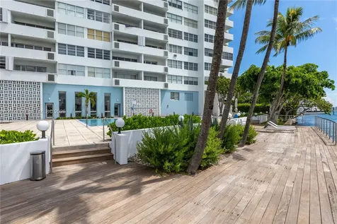 3 Island Avenue Miami Beach FL 33139
