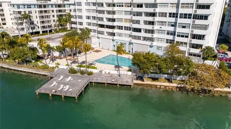 3 Island Avenue Miami Beach FL 33139