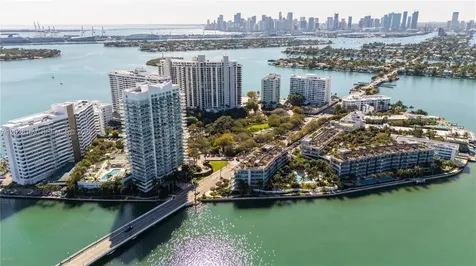 3 Island Avenue Miami Beach FL 33139