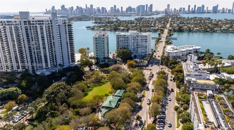 3 Island Avenue Miami Beach FL 33139