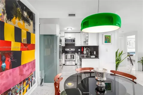 3 Island Avenue Miami Beach FL 33139