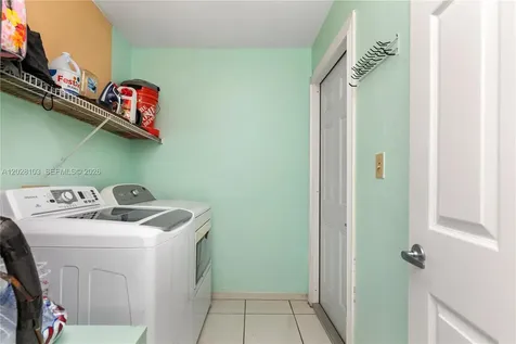 9055 SW 149th Place Miami FL 33196