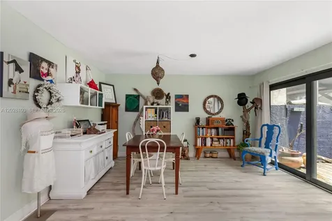 9055 SW 149th Place Miami FL 33196