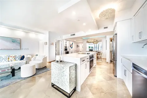 4779 Collins Avenue Miami Beach FL 33140