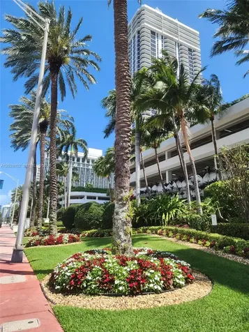 4779 Collins Avenue Miami Beach FL 33140