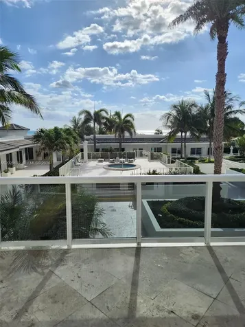4779 Collins Avenue Miami Beach FL 33140