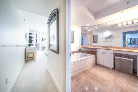 4779 Collins Avenue Miami Beach FL 33140