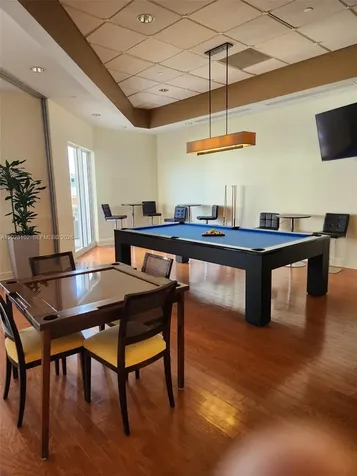 4779 Collins Avenue Miami Beach FL 33140