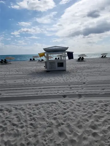 4779 Collins Avenue Miami Beach FL 33140