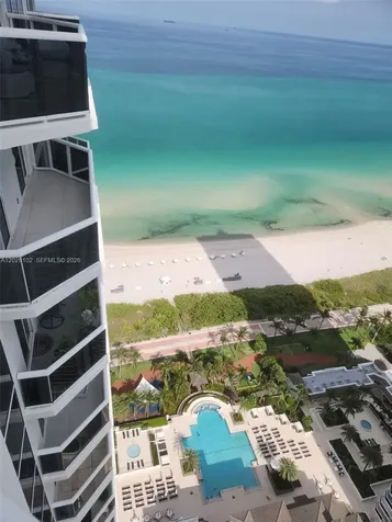 4779 Collins Avenue Miami Beach FL 33140