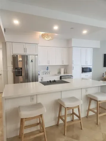 4779 Collins Avenue Miami Beach FL 33140