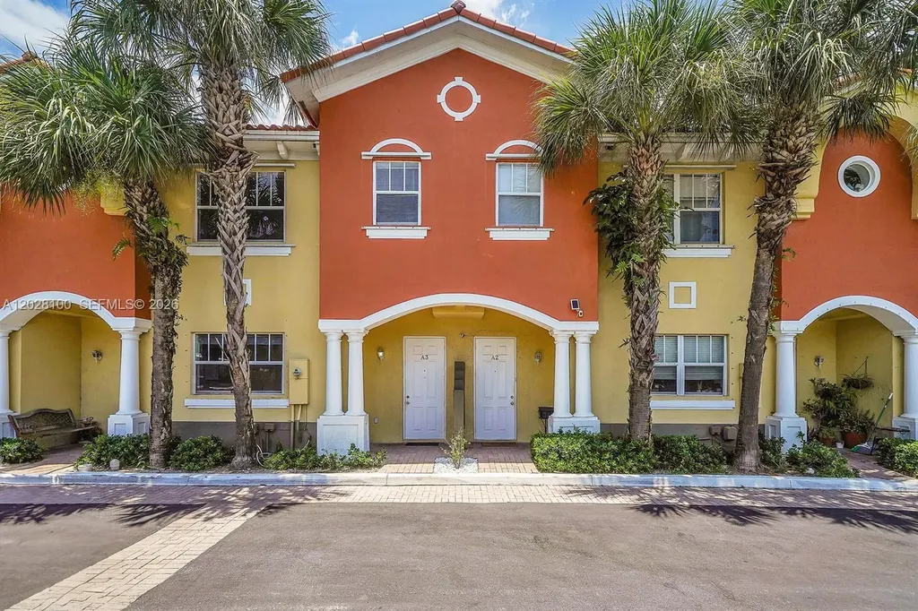 2620 Pierce Street Hollywood FL 33020