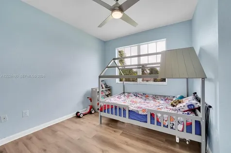 2620 Pierce Street Hollywood FL 33020