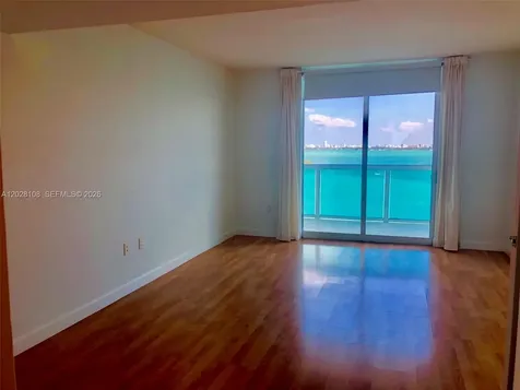 1800 N Bayshore Drive Miami FL 33132