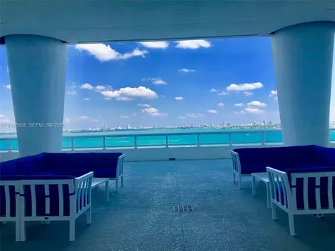 1800 N Bayshore Drive Miami FL 33132