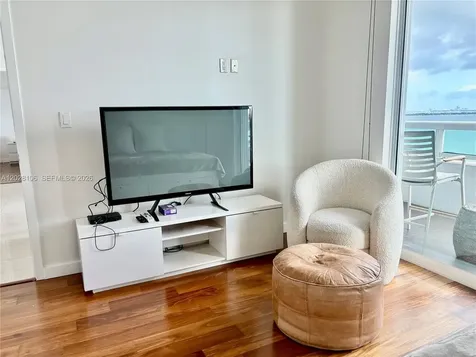 1800 N Bayshore Drive Miami FL 33132