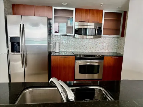 1800 N Bayshore Drive Miami FL 33132