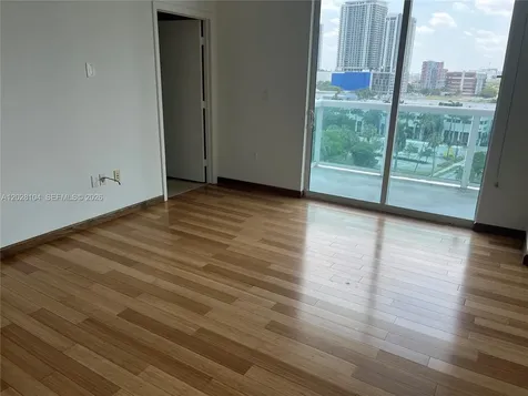 1800 N Bayshore Drive Miami FL 33132