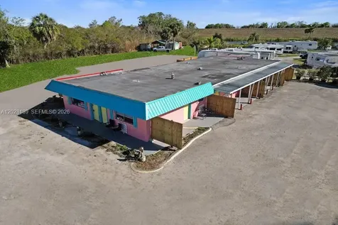 1421 NE Us Highway 441 Okeechobee FL 34974