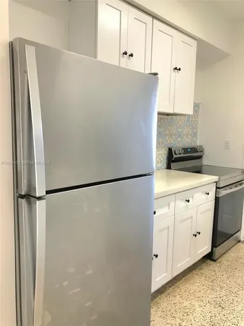 7135 Rue Granville Miami Beach FL 33141