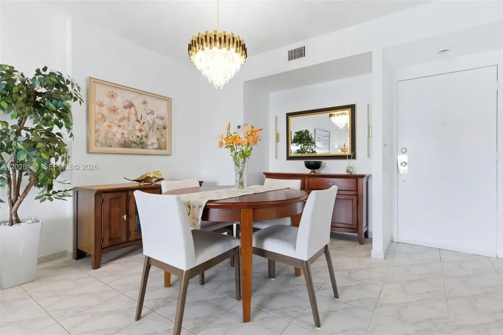 4330 Hillcrest Drive Hollywood FL 33021