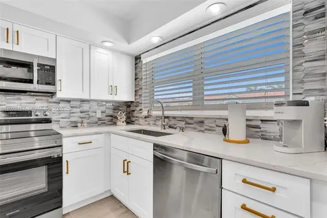 2018 S Federal Highway Boynton Beach FL 33435