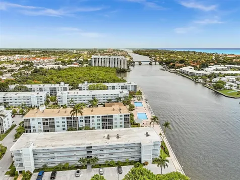 2018 S Federal Highway Boynton Beach FL 33435