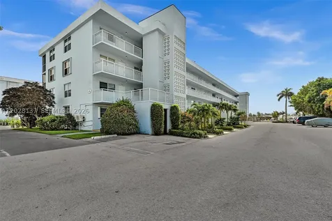 2018 S Federal Highway Boynton Beach FL 33435