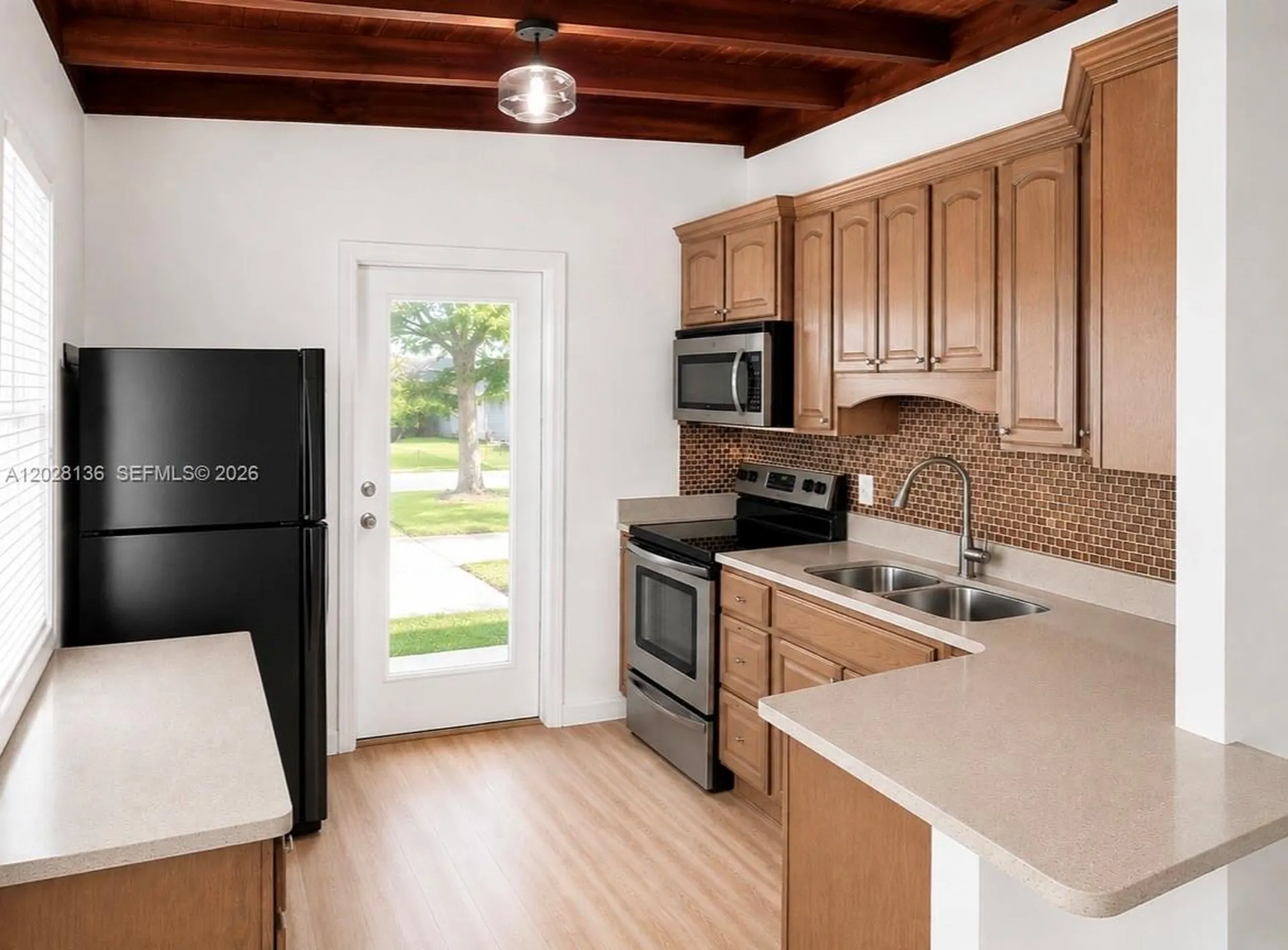810 NE 3rd Avenue Pompano Beach FL 33060