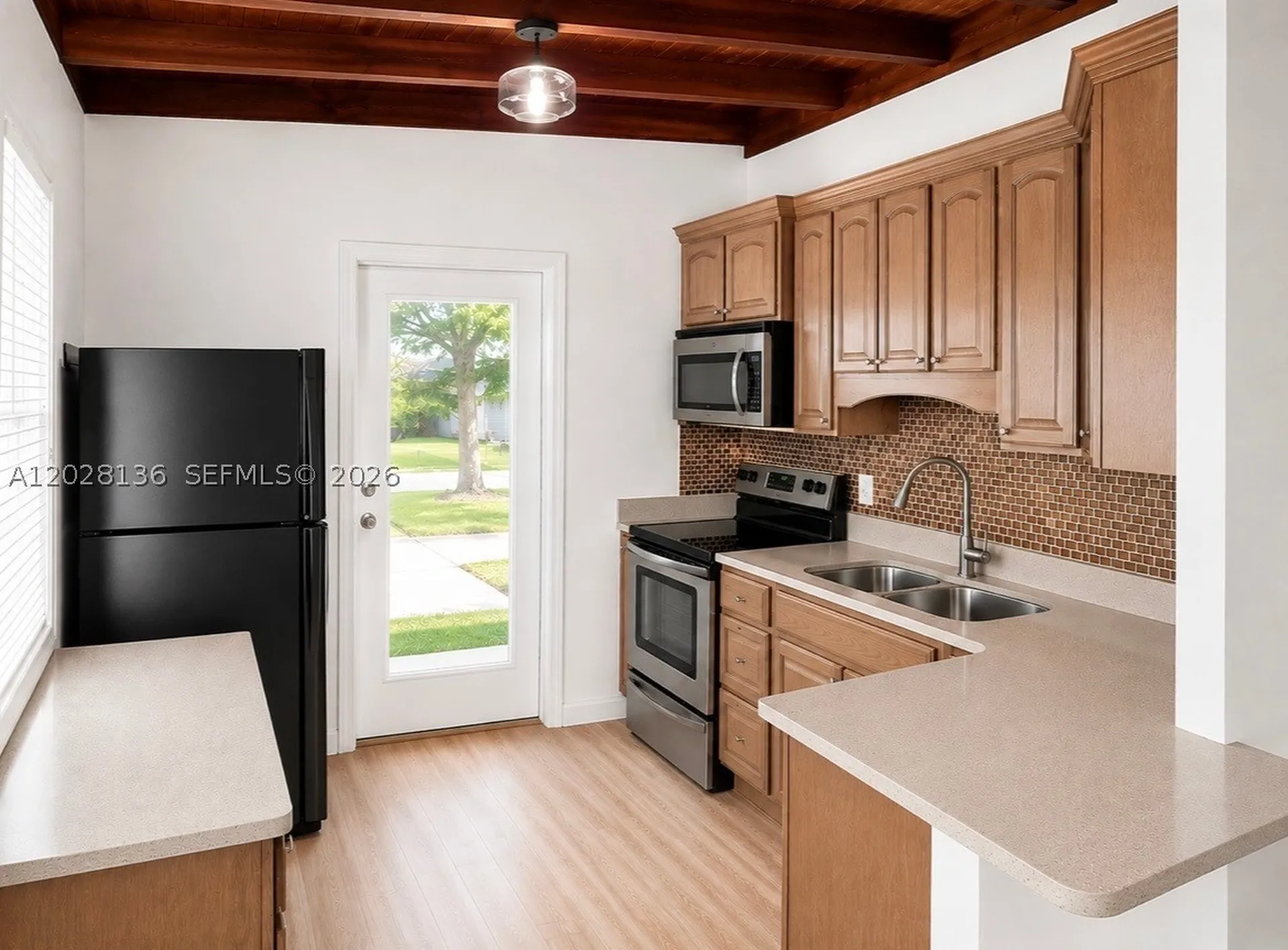 810 NE 3rd Avenue Pompano Beach FL 33060