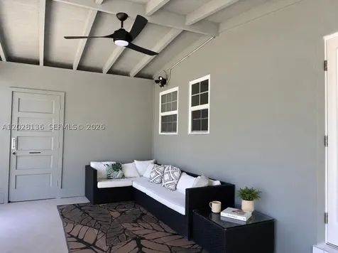 810 NE 3rd Avenue Pompano Beach FL 33060