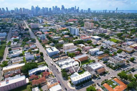 1570 NW 2nd Street Miami FL 33125