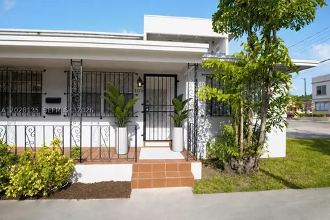 1570 NW 2nd Street Miami FL 33125